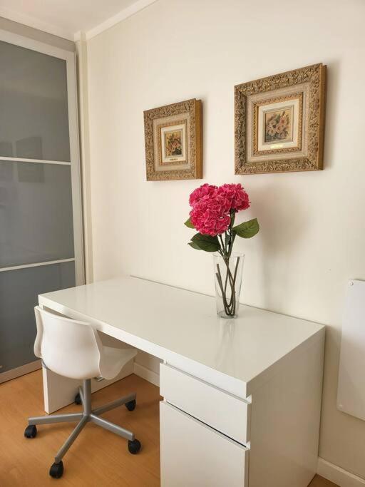 Family-friendly Flat 2br 2ba Metro Telheiras Apartamento *